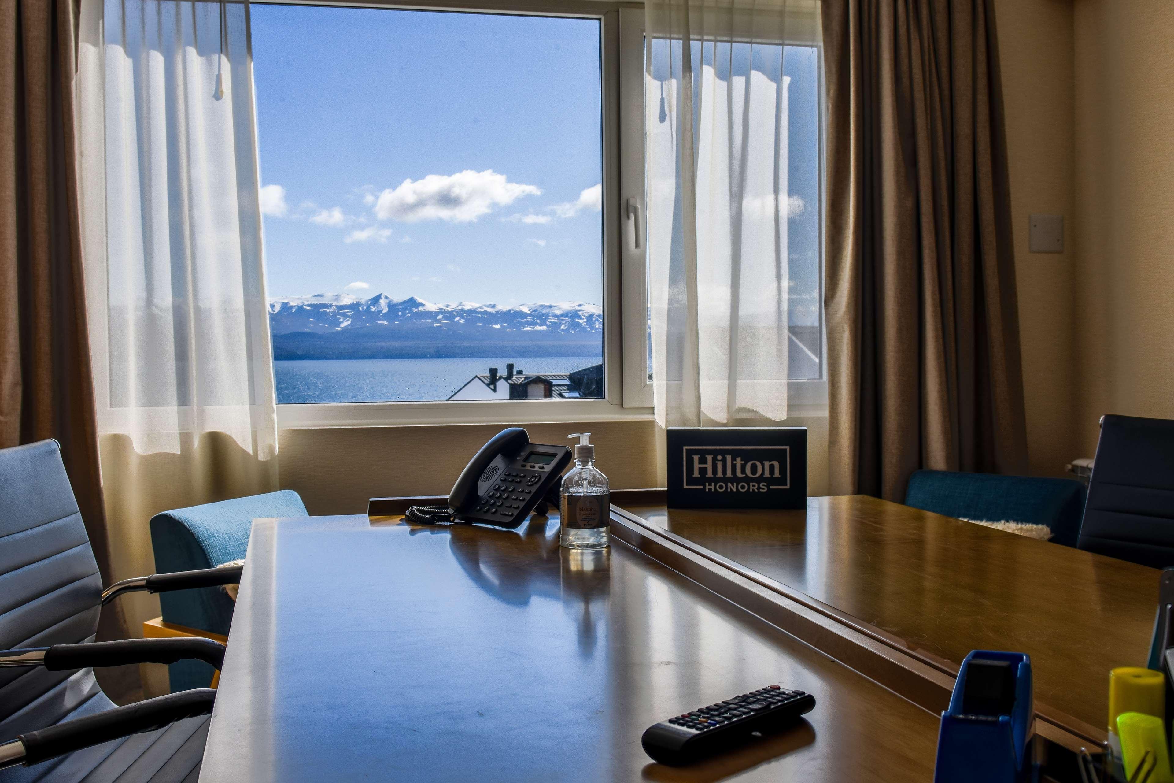 Hampton By Hilton Bariloche Hotel Екстериор снимка