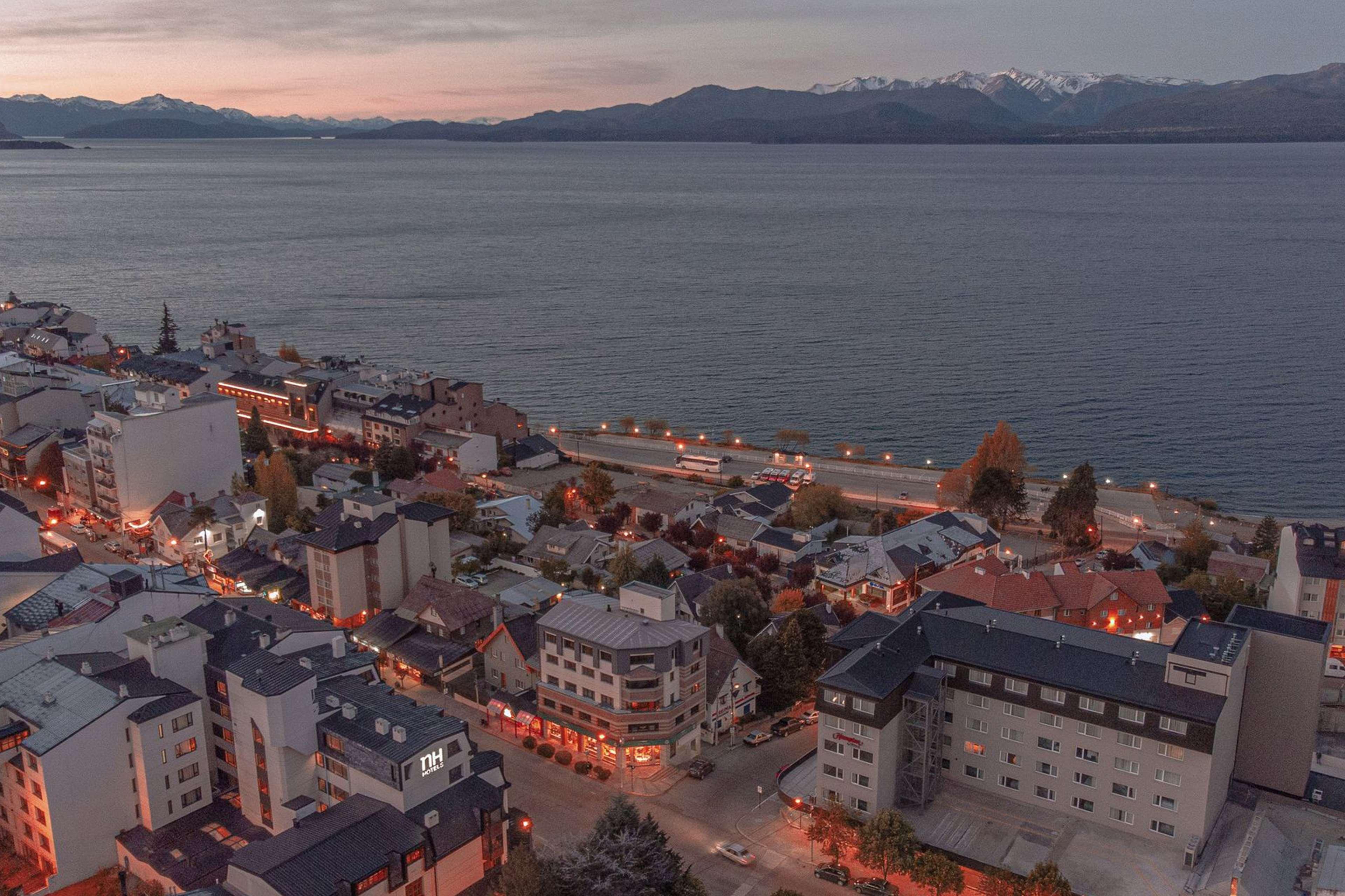 Hampton By Hilton Bariloche Hotel Екстериор снимка