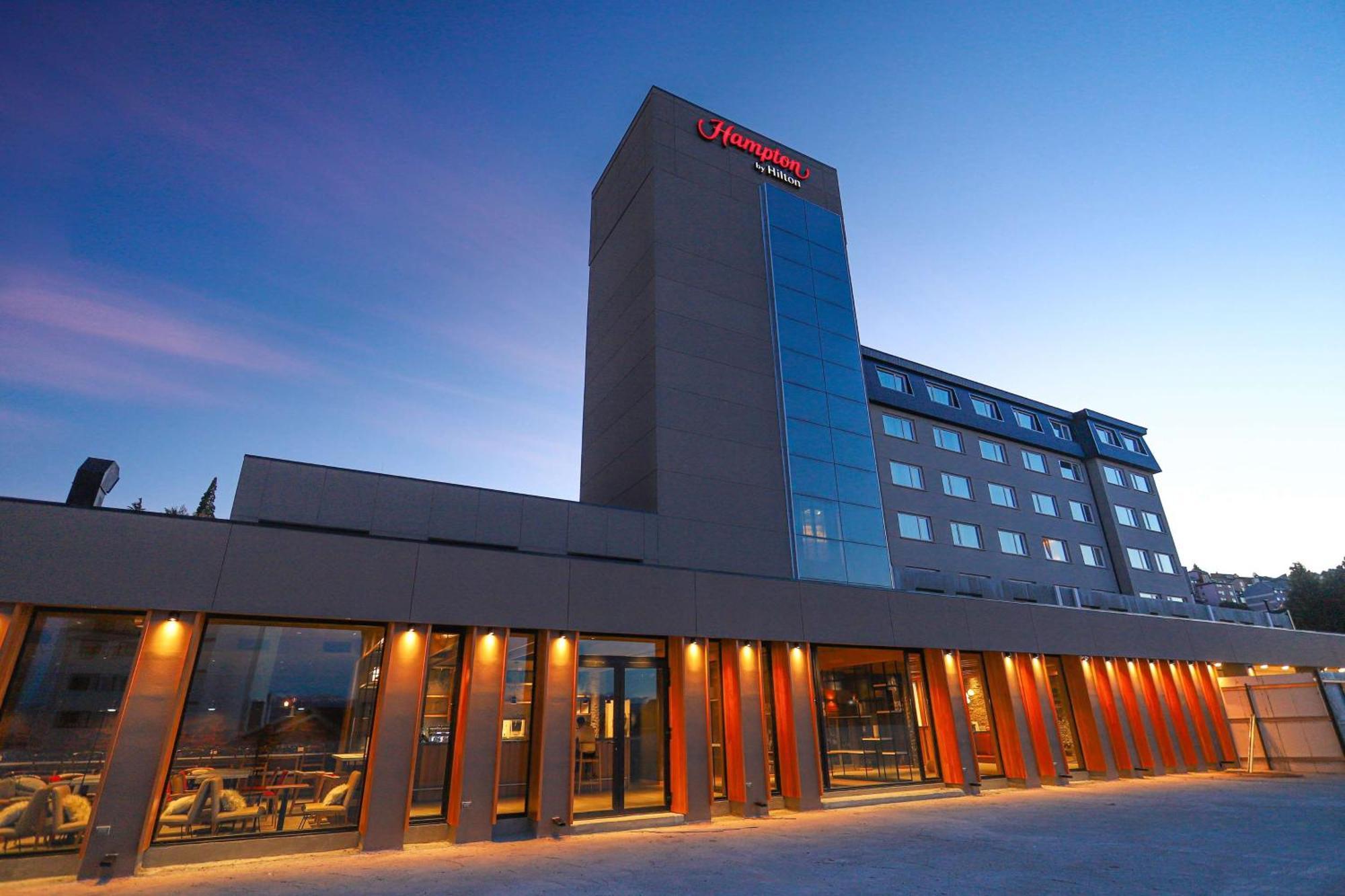 Hampton By Hilton Bariloche Hotel Екстериор снимка